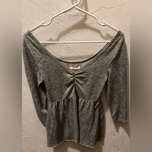 Women’s Hollister Heather Gray Gathered Front Top Size XS